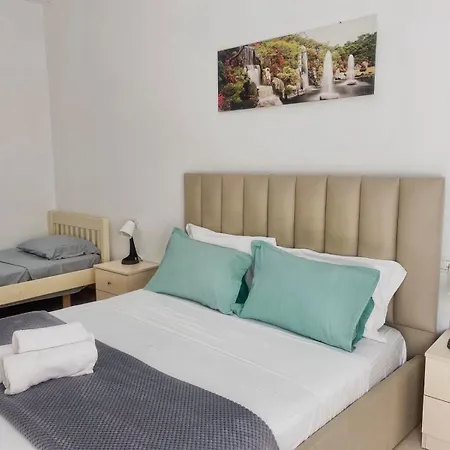 Giulia's Seaside Apartamento Durrës